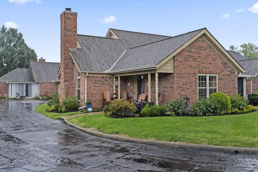 3142 Pine Manor Boulevard, Grove City, OH 43123 - #2
