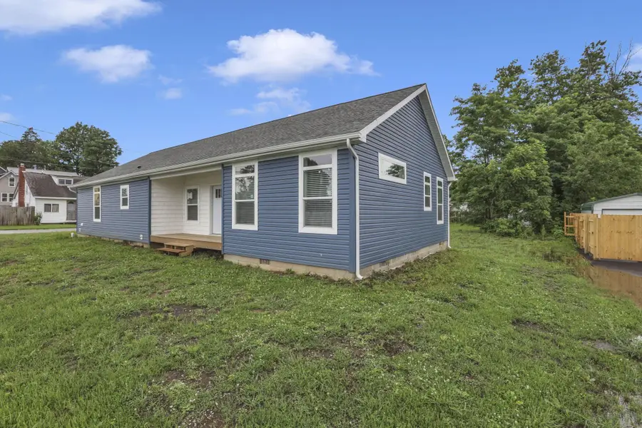 216 Wood Street, Buckeye Lake, OH 43008 - #3