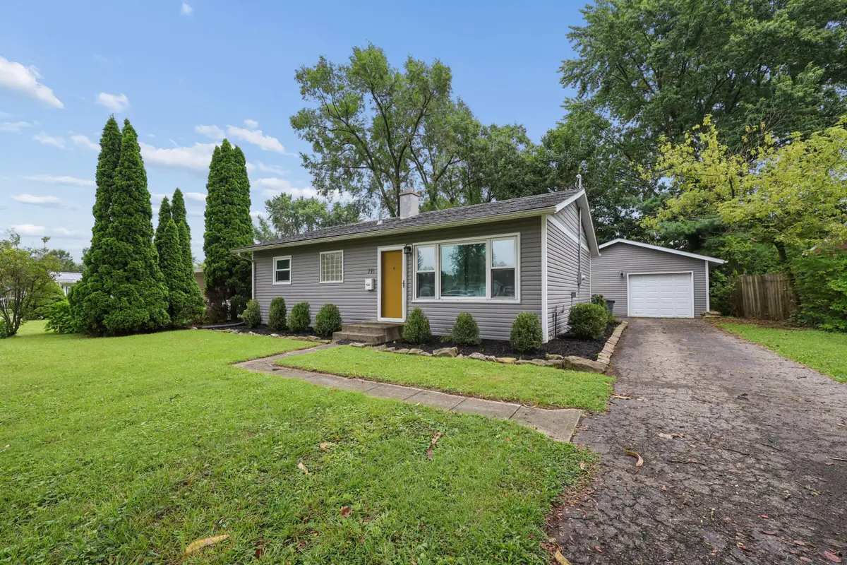 718 Meadow Drive, Newark, OH 43055 - #1