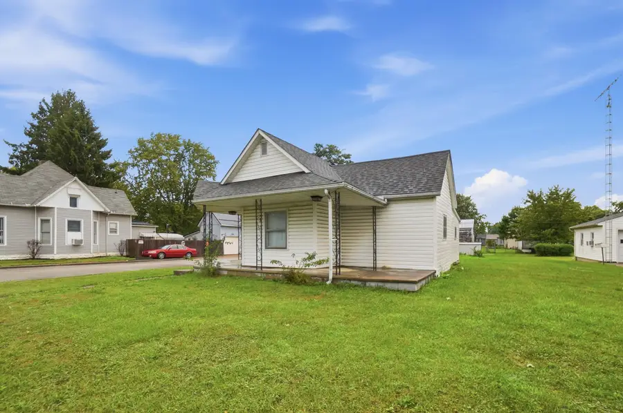 902 S North Street, Washington Court House, OH 43160 - #3