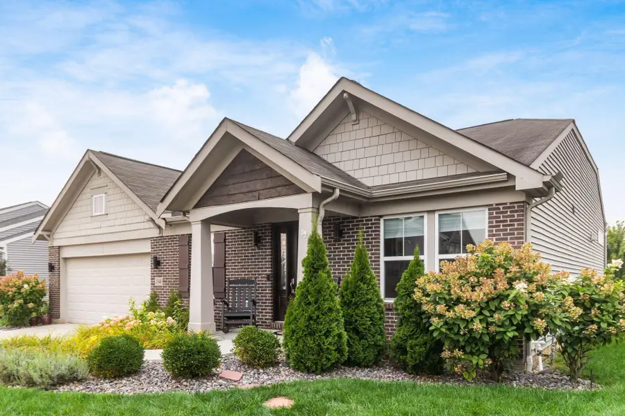 1548 Adena Pointe Drive, Marysville, OH 43040 - #2