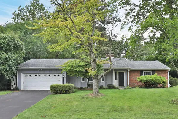 4249 Rowanne Road, Columbus, OH 43214