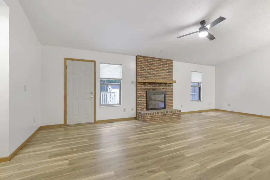 380 Wild Stallion Drive, Galloway, OH 43119 - #3