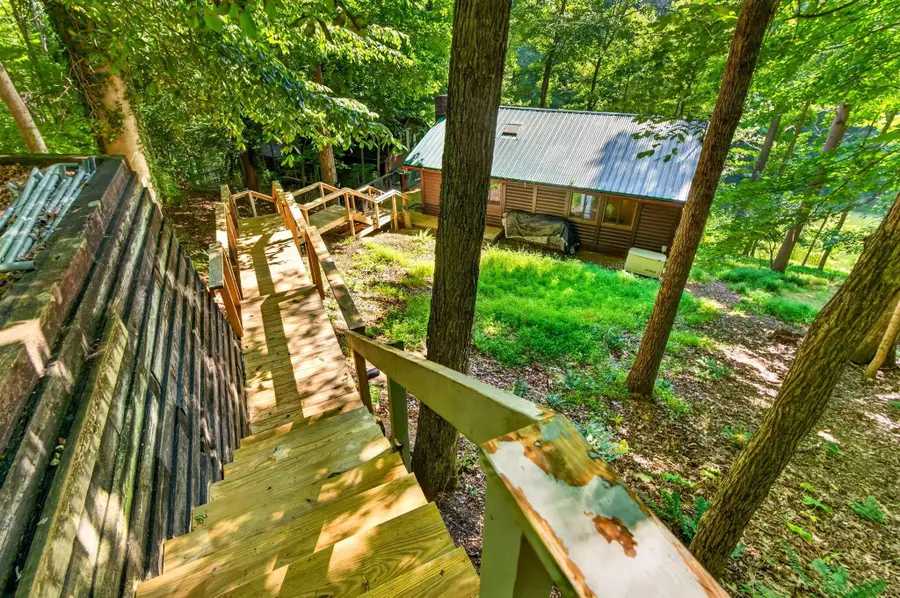 266 Shawnee Lane, Sugar Grove, OH 43155 - #3