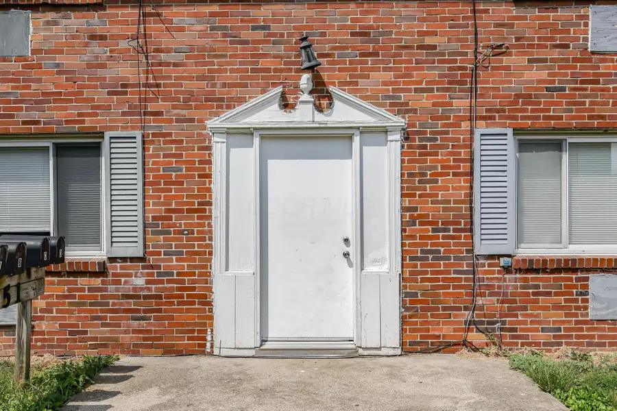 4651 Hilton Avenue, Columbus, OH 43228 - #3