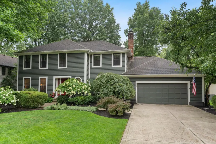 359 Bailey Place, Columbus, OH 43235 - #3