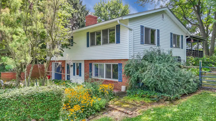 1859 Coonpath Road Nw, Lancaster, OH 43130 - #3