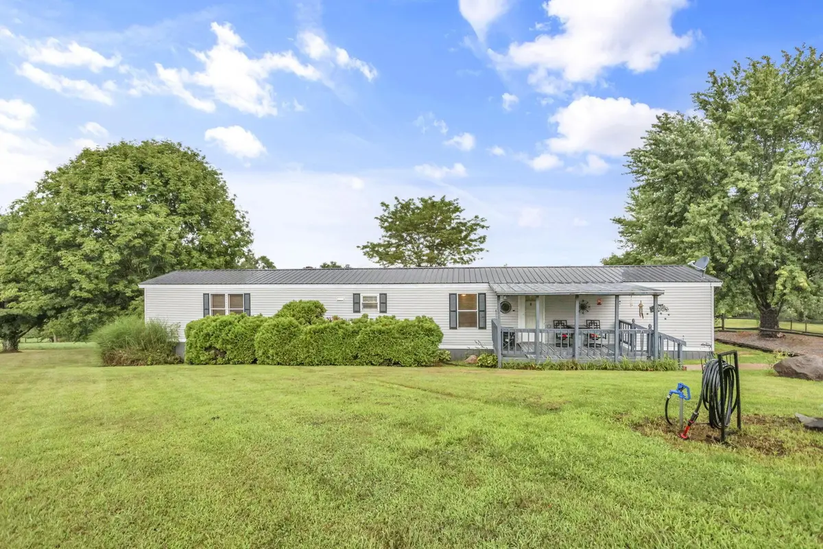 4570 Mainesville Road W, Junction City, OH 43748 - #1