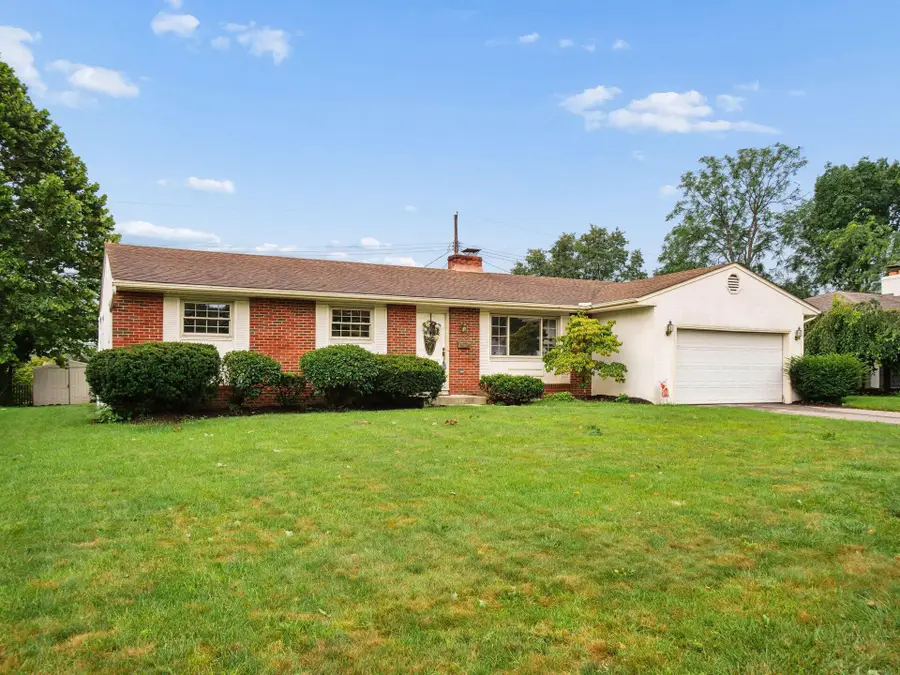 1069 Kennington Avenue, Columbus, OH 43220 - #3
