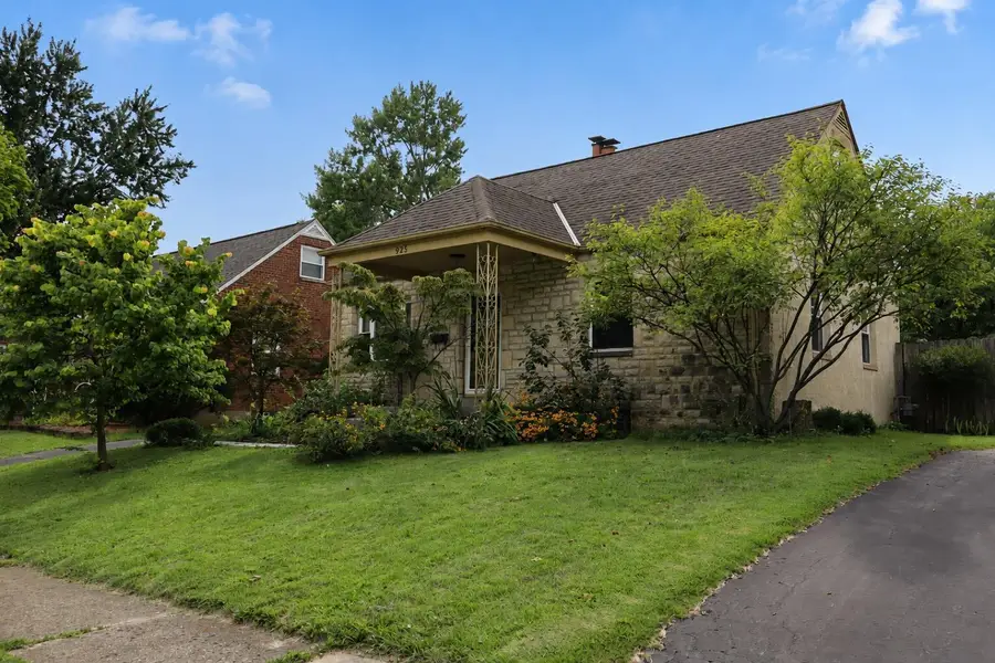 925 S Chesterfield Road, Columbus, OH 43209 - #2