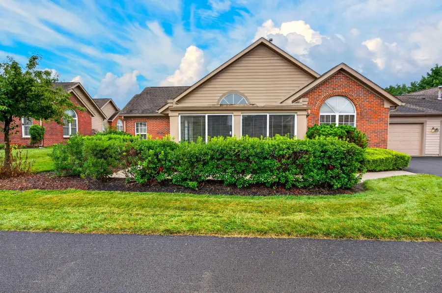 477 Saddlery Drive W, Gahanna, OH 43230 - #3