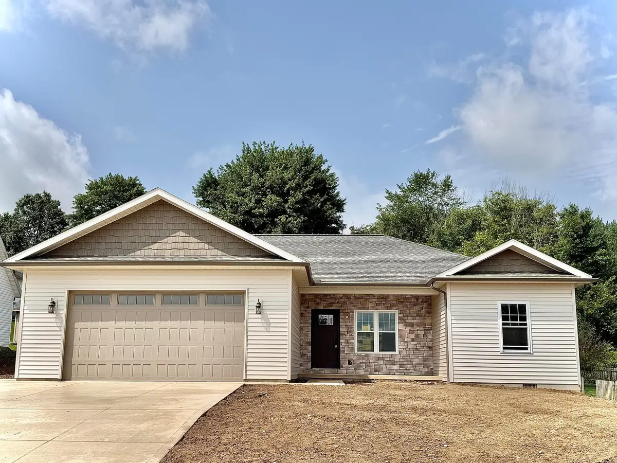 867 Fairway Drive, Howard, OH 43028 - #1
