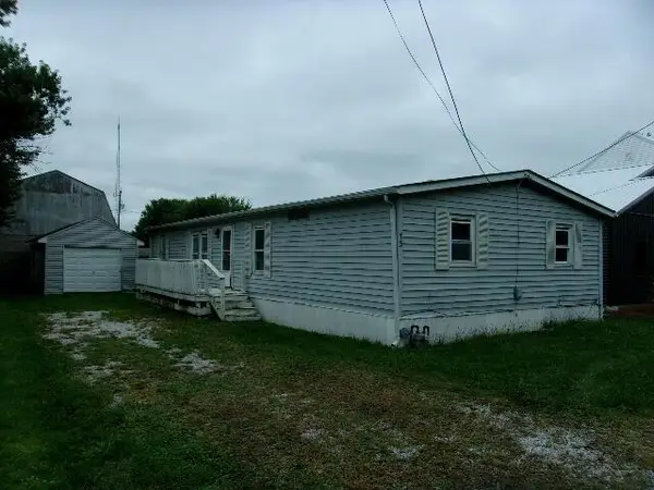 73 Seymour Avenue, Buckeye Lake, OH 43008