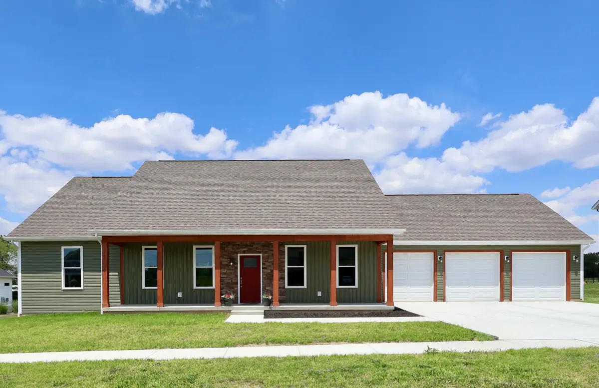 1564 Brooke Park Drive, Circleville, OH 43113 - #1