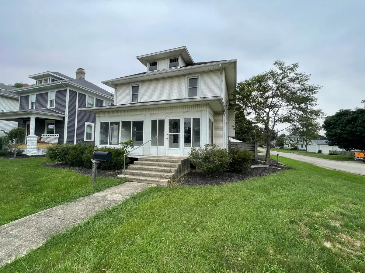 902 Dayton Avenue Nw, Washington Court House, OH 43160 - #1