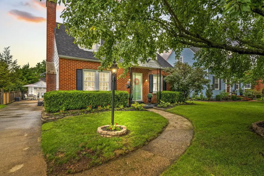 867 S Broadleigh Road, Columbus, OH 43209 - #2