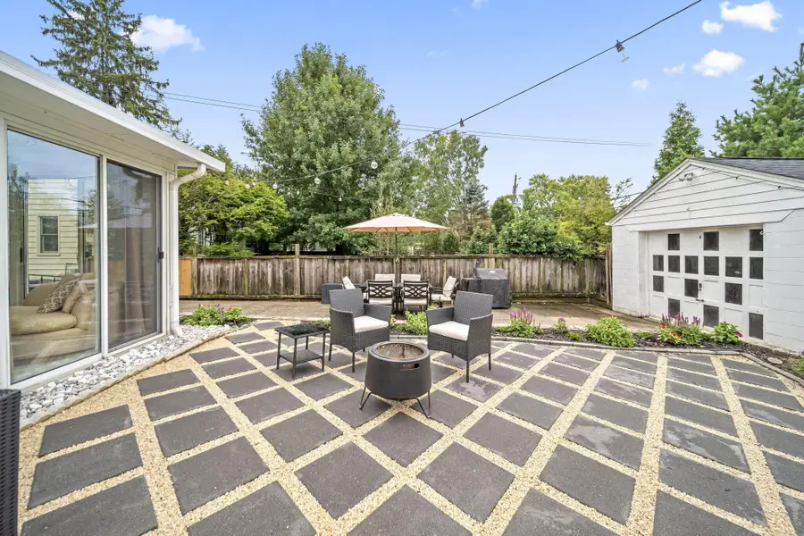 867 S Broadleigh Road, Columbus, OH 43209 - #3