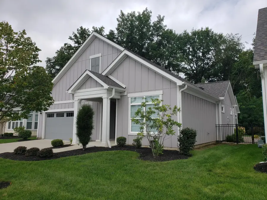 7742 Strickland Drive, New Albany, OH 43054 - #2