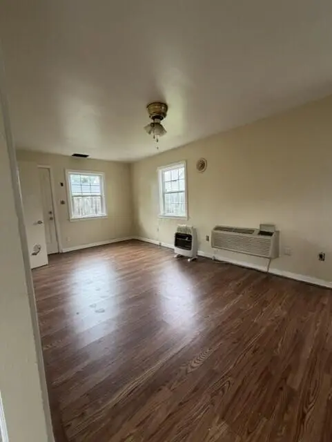 1152 E North Broadway Street, Columbus, OH 43224 - #3