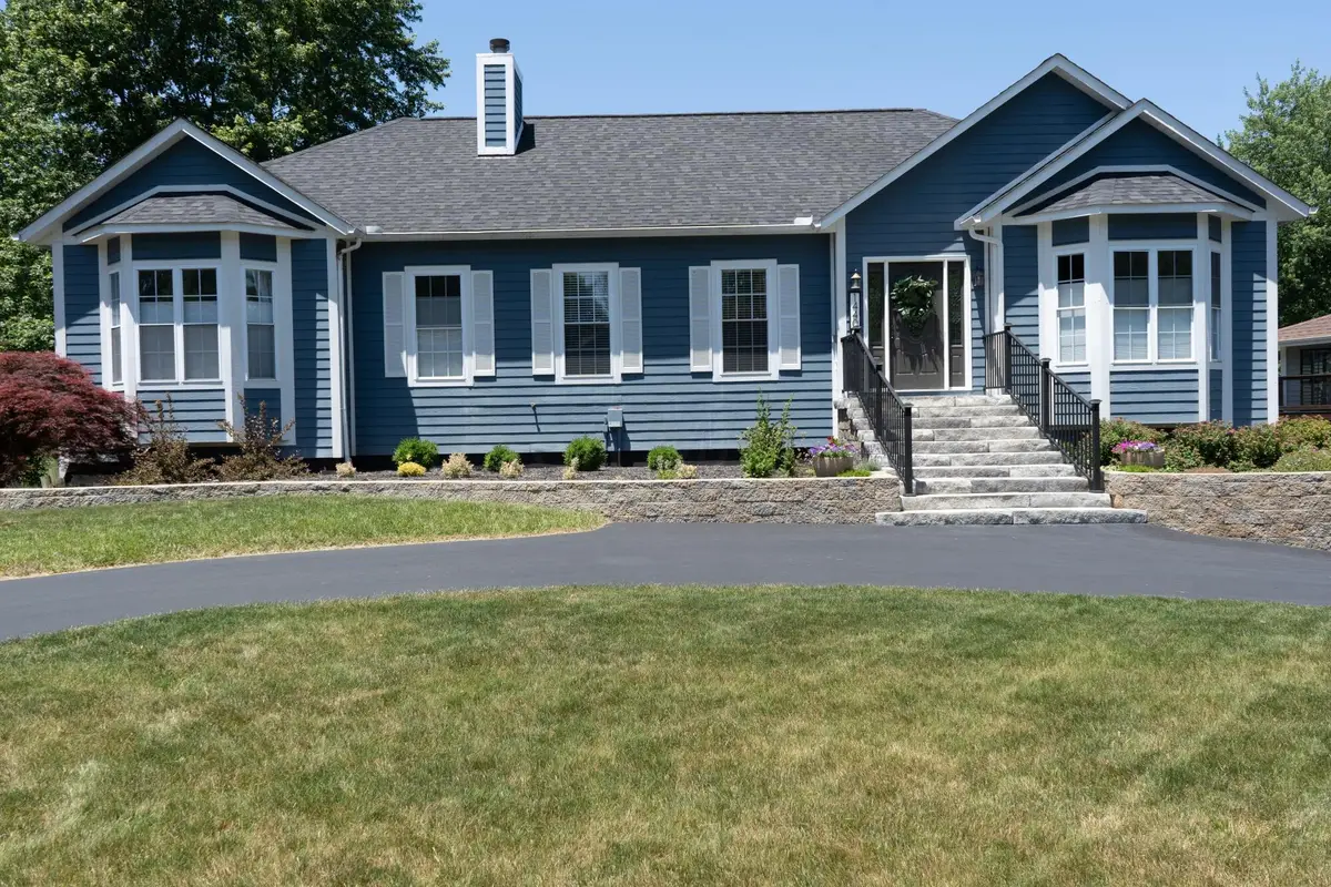 1440 E Choctaw Drive, London, OH 43140 - #1