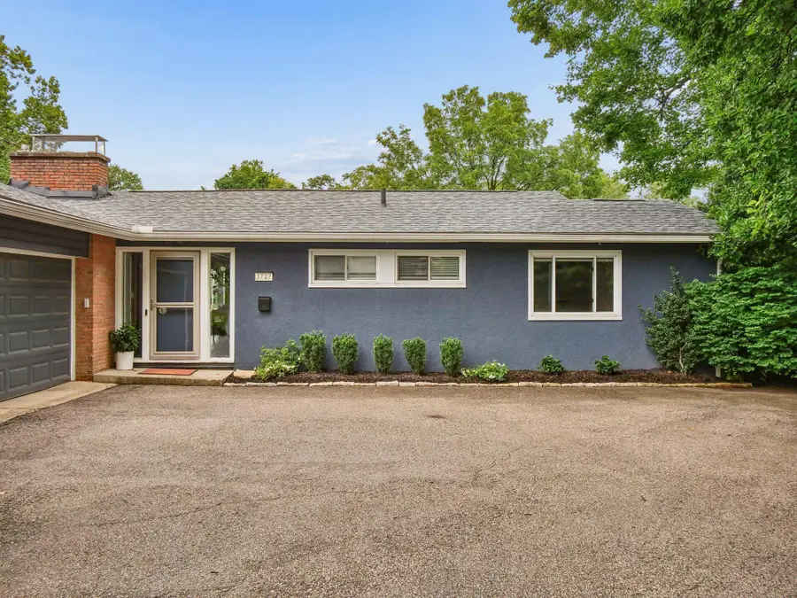 3727 Sunset Drive, Upper Arlington, OH 43221 - #3