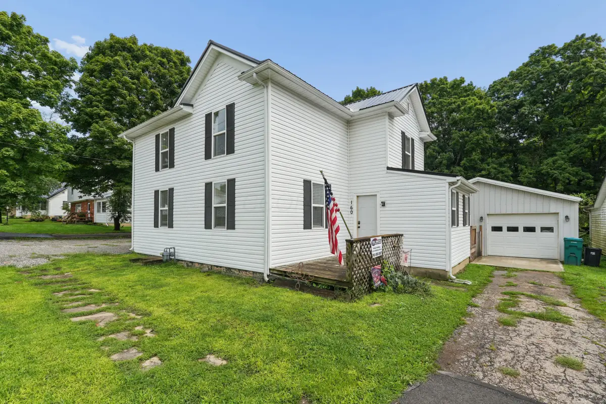 160 S Harrison Street, Tarlton, OH 43156 - #1
