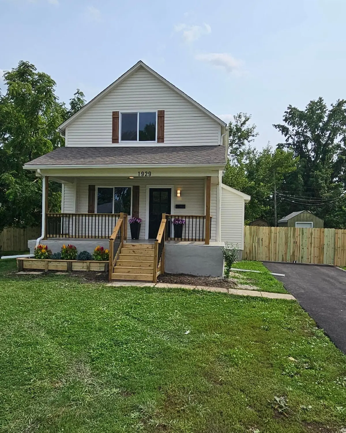 1929 Dunbar Drive, Columbus, OH 43224 - #1