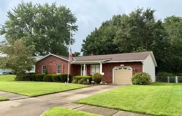 1900 Lakeview Drive, Newark, OH 43055