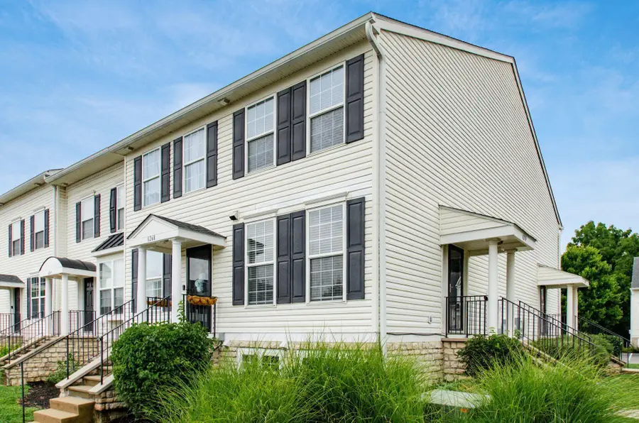 8270 Sugar Magnolia Drive, Blacklick, OH 43004 - #2