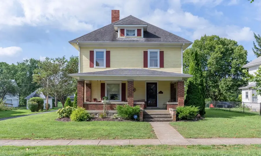 122 W Springfield Street, Frankfort, OH 45628 - #2