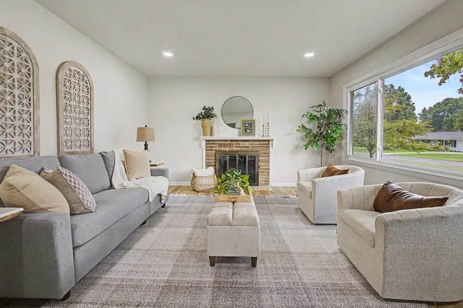 674 Karen Parkway, Newark, OH 43055 - #2