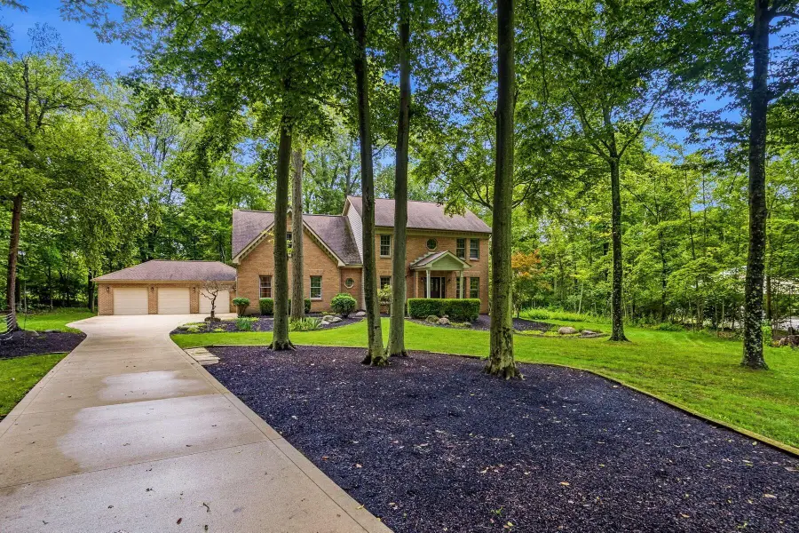 4375 Millwater Drive, Powell, OH 43065 - #2