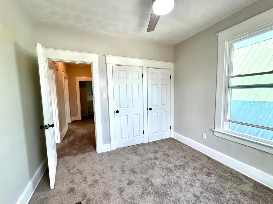 1921 18th Street, Portsmouth, OH 45662 - #2