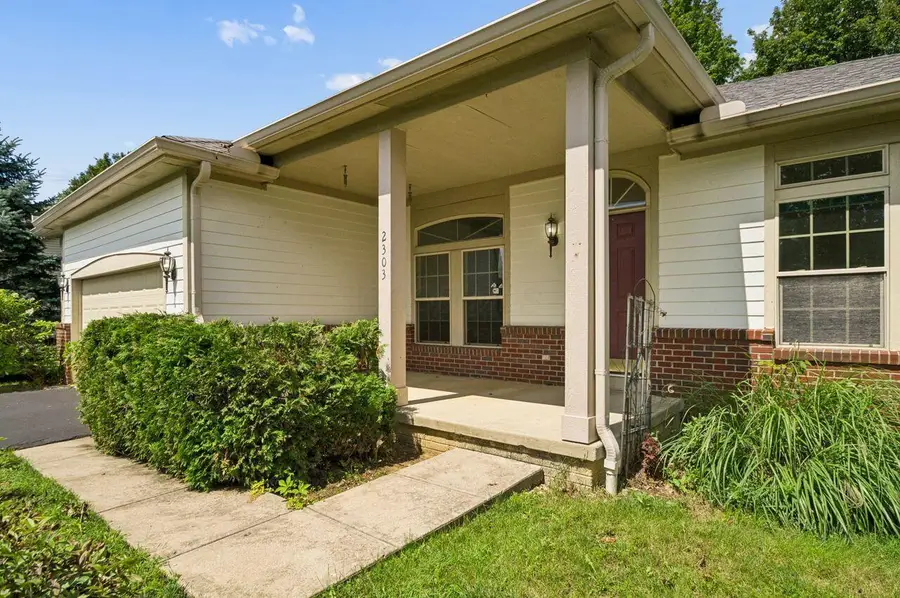 2303 Pleasant Colony Drive, Lewis Center, OH 43035 - #2