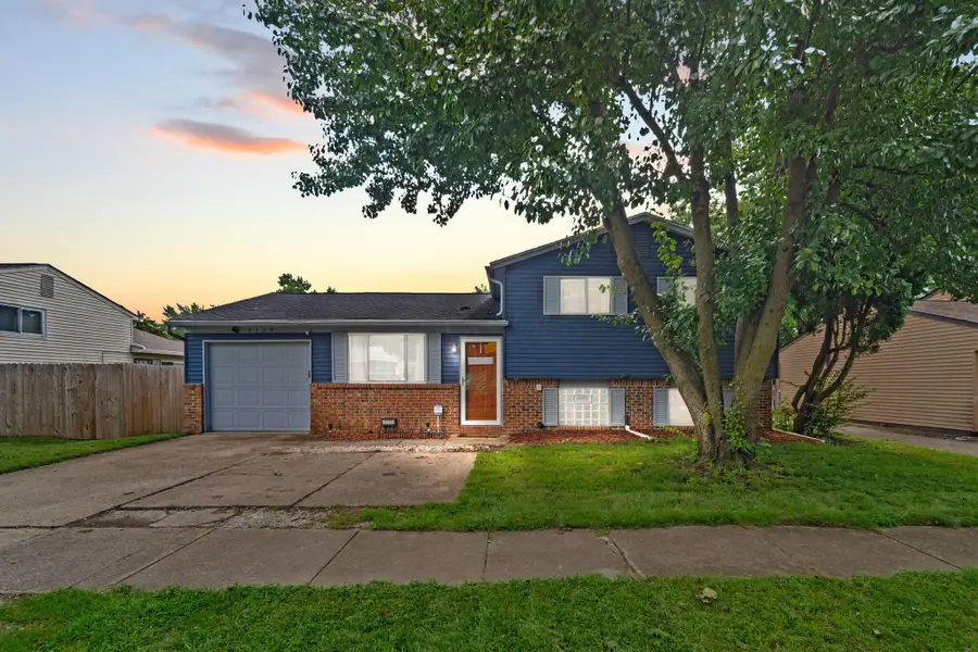 5329 Refugee Road, Columbus, OH 43232 - #2