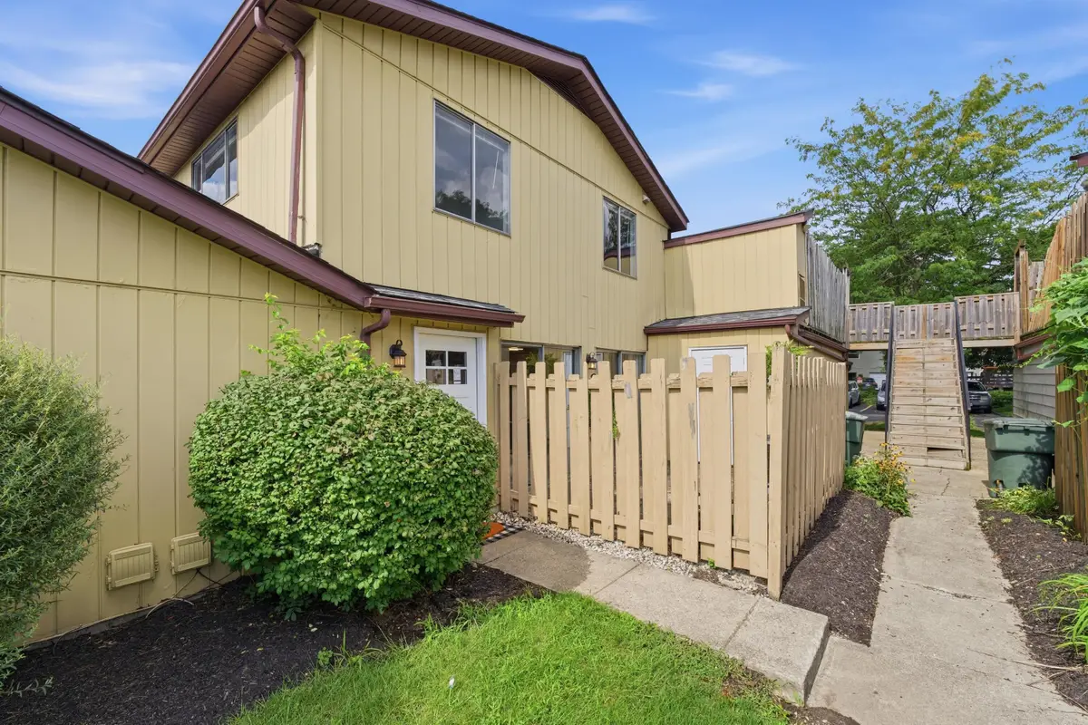 2467 Burgandy Lane, Columbus, OH 43232 - #1