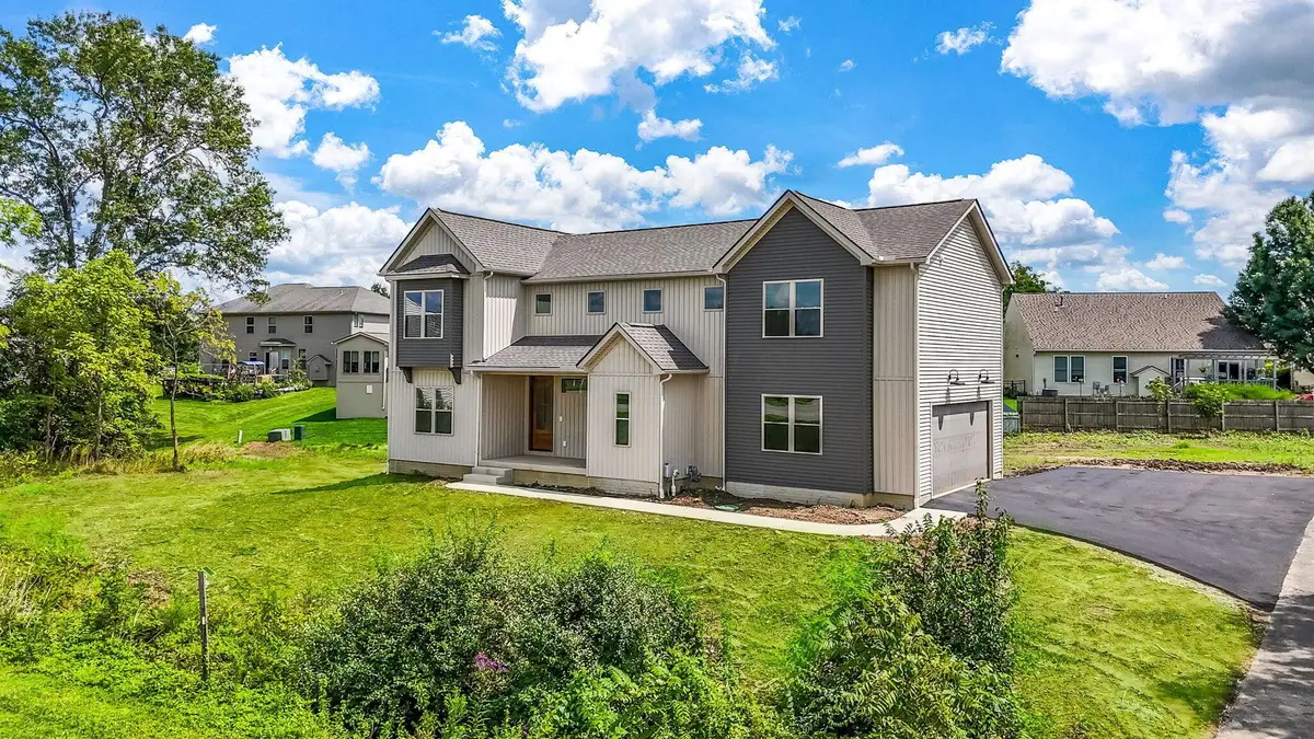 9007 Columbia Road Sw, Pataskala, OH 43062 - #1