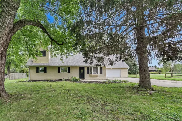4745 Summit Road Sw, Pataskala, OH 43062