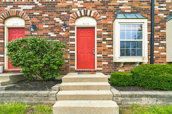 2568 Scioto View Lane, Columbus, OH 43221