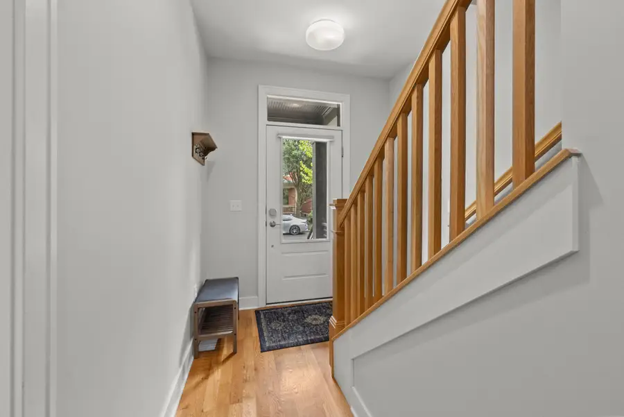 1073 Harrison Park Place, Columbus, OH 43201 - #3