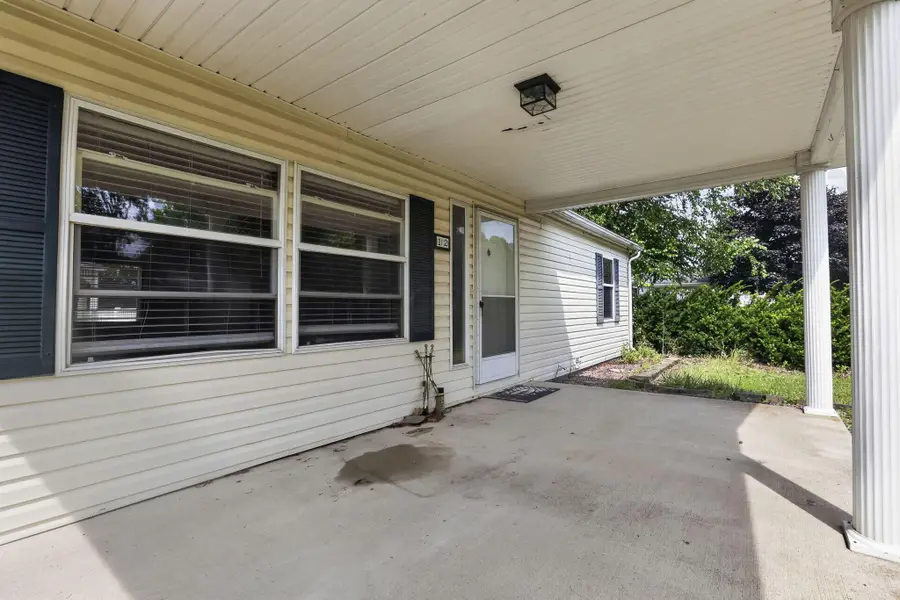 12 Stevy Lane, Frazeysburg, OH 43822 - #3