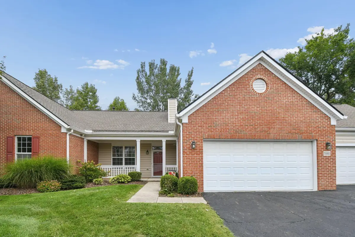 5880 Hickory Brook Way, Columbus, OH 43213 - #1