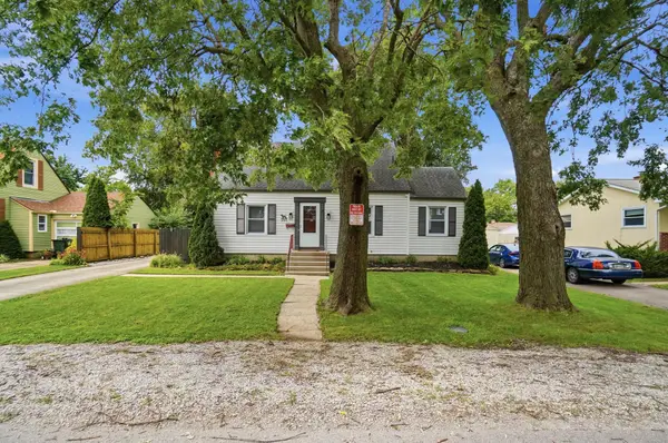 293 Pasadena Avenue, Columbus, OH 43228