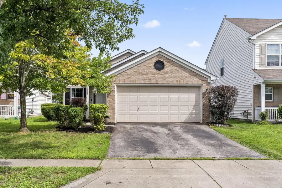 3938 Genteel Drive, Grove City, OH 43123 - #3