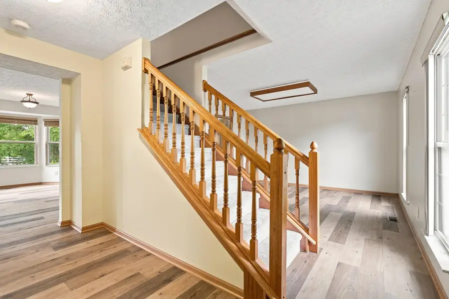 1544 Cottonwood Drive, Lewis Center, OH 43035 - #3