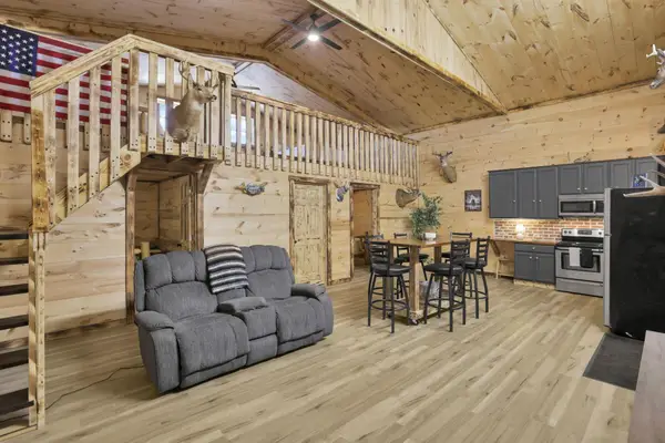 29225 Gearing Ridge Road, McArthur, OH 45651