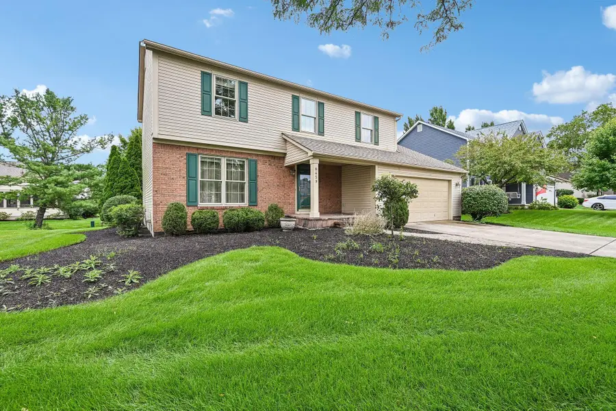 8459 Juniper Drive, Lewis Center, OH 43035 - #2