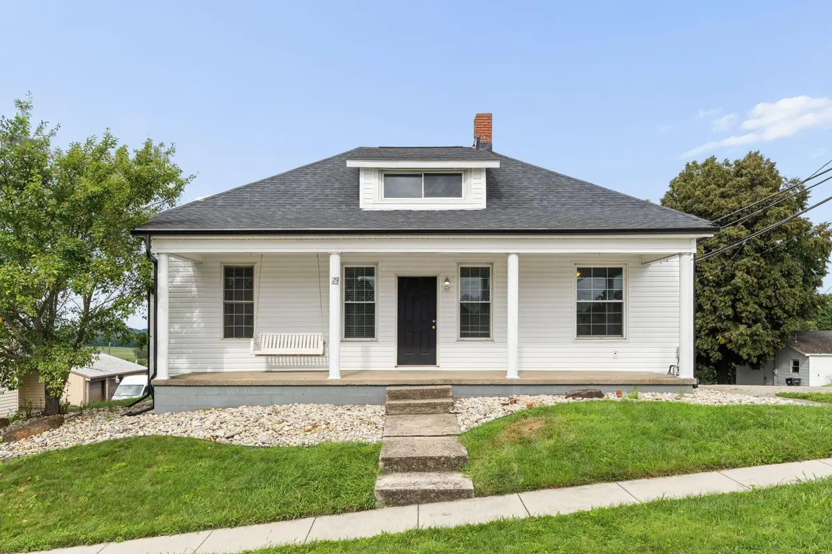 29 S West Street, Thornville, OH 43076 - #1