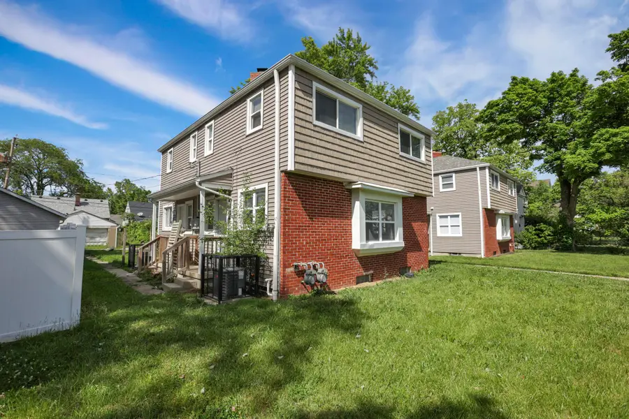 1122 E 23rd Avenue, Columbus, OH 43211 - #3