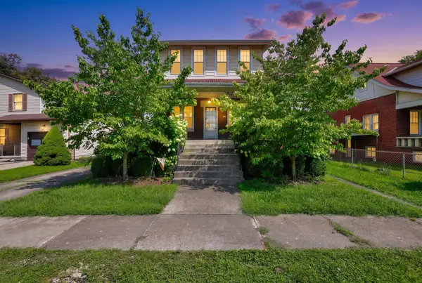 874 E Main Parkway, Newark, OH 43055